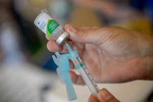 Imagem da notícia - Serviço: Vacinação contra a gripe será ofertada em domicílio para idosos de Manaus