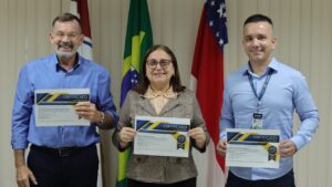 Diretores da Amazonprev recebem certificados da Secretaria da Previdência