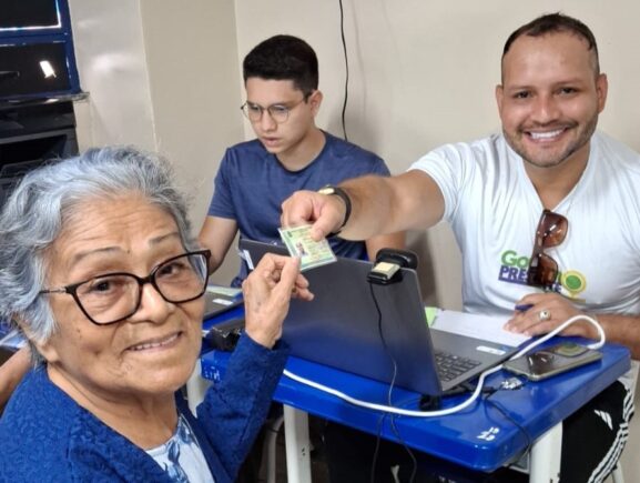 Governo presente - Educandos